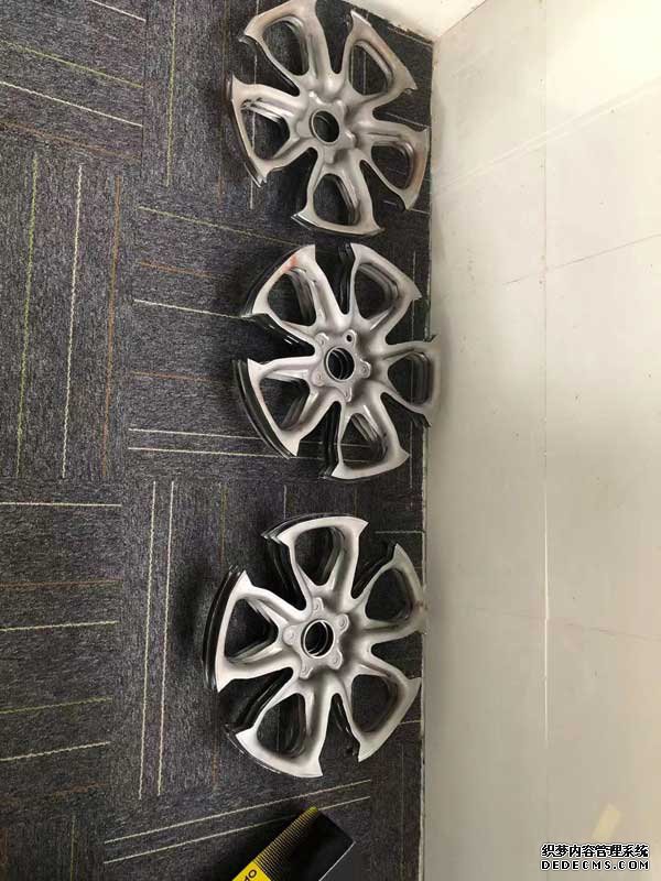 沖壓成型的汽車輪轂零件